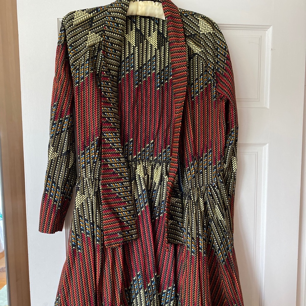 Ruben refuel de mestiks African coat dress